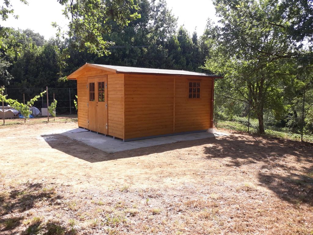 Realizzazione casette su misura: funzionalità e design per il tuo spazio esterno