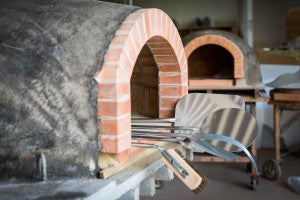 Kit Pale da Forno: l’attrezzatura indispensabile per il tuo forno a legna