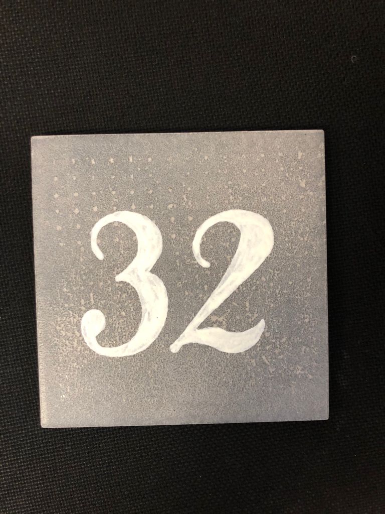 Numeri civici personalizzati in ceramica
