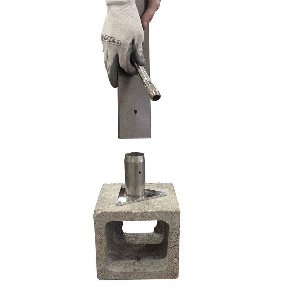 Fontana Aquapoint TRIANGLE: moderna, funzionale e con attacco rapido per tubo da giardino