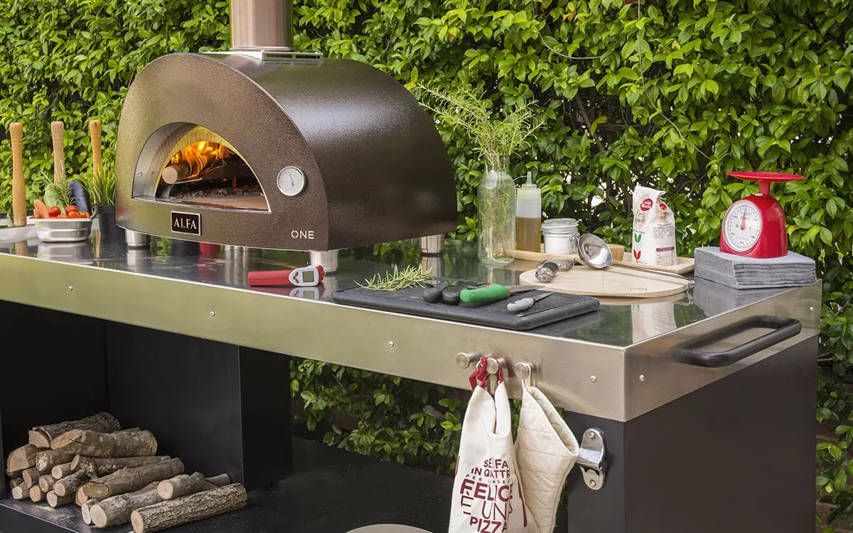 Forno Alfa Forni Moderno 2 Pizze: il forno da esterno compatto, veloce e potente