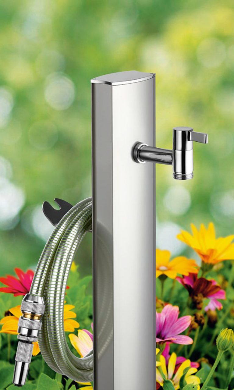 Fontana Aquapoint STEELO: eleganza e resistenza per il tuo giardino